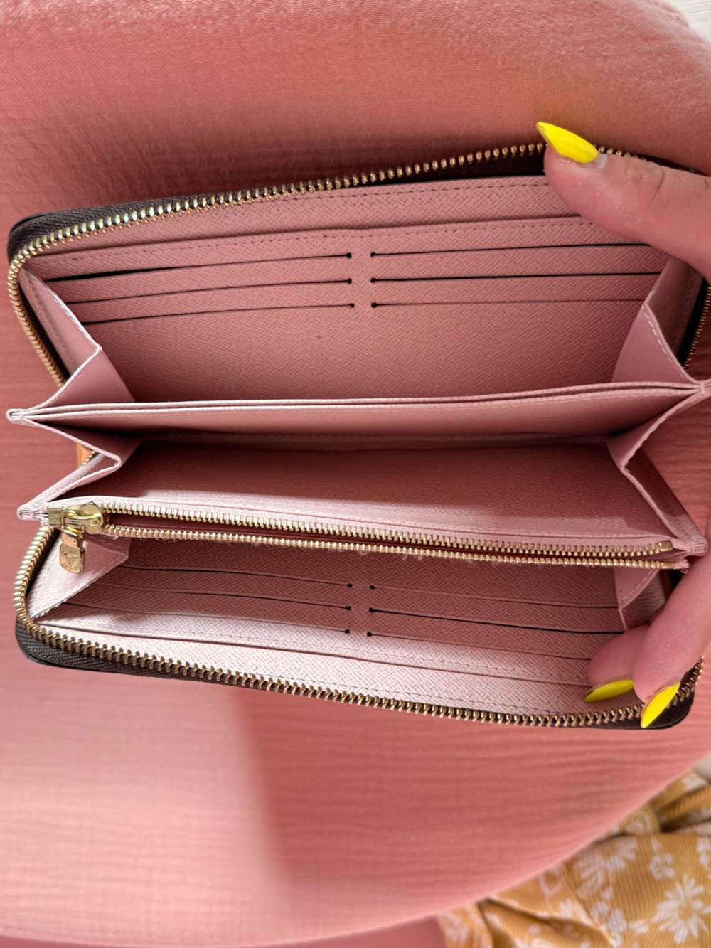 Louis Vuitton Pink Zip Around Wallet with Gold Hardware - Picture 2 of 3